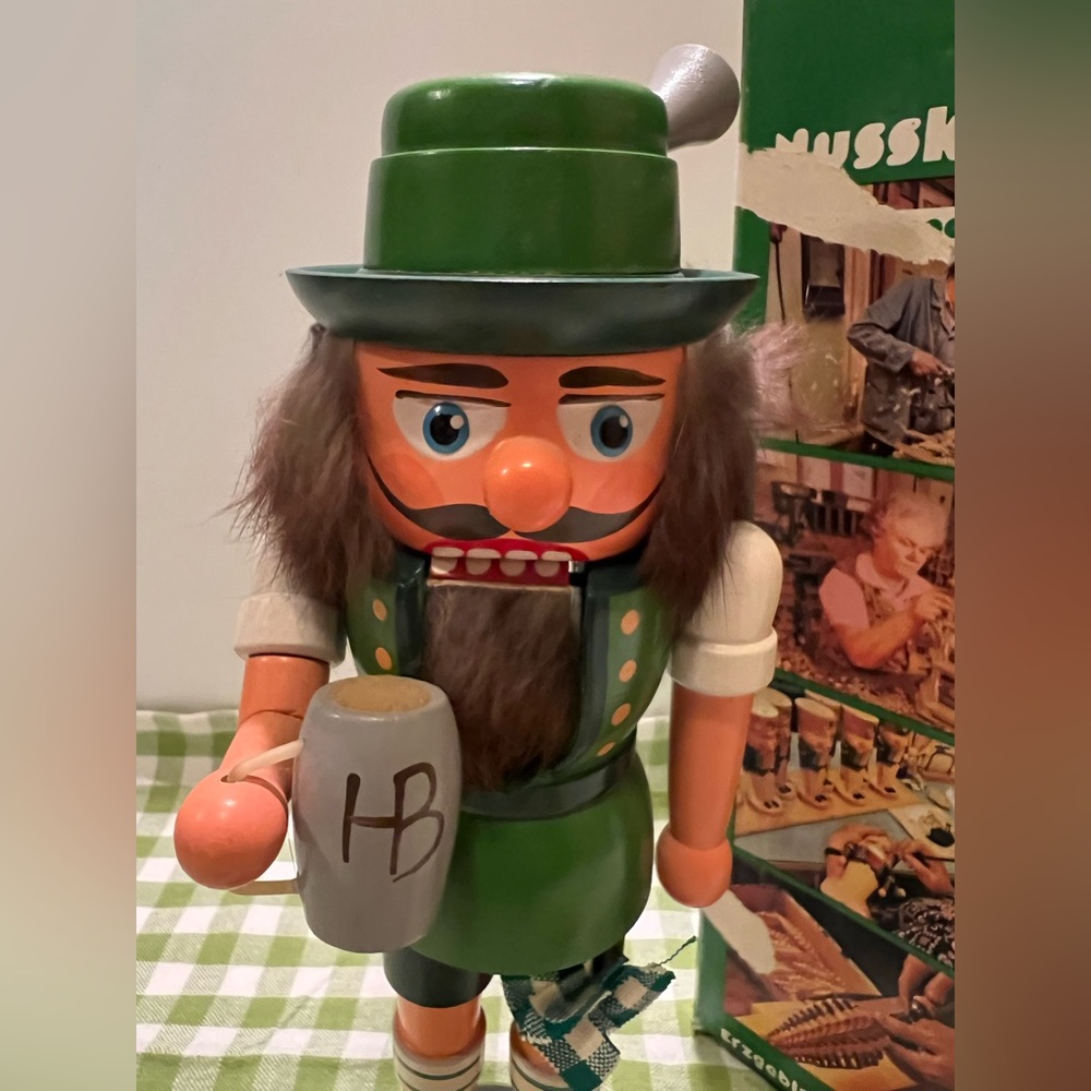 VINTAGE GERMAN NUTCRACKER. - Picture 3 of 14
